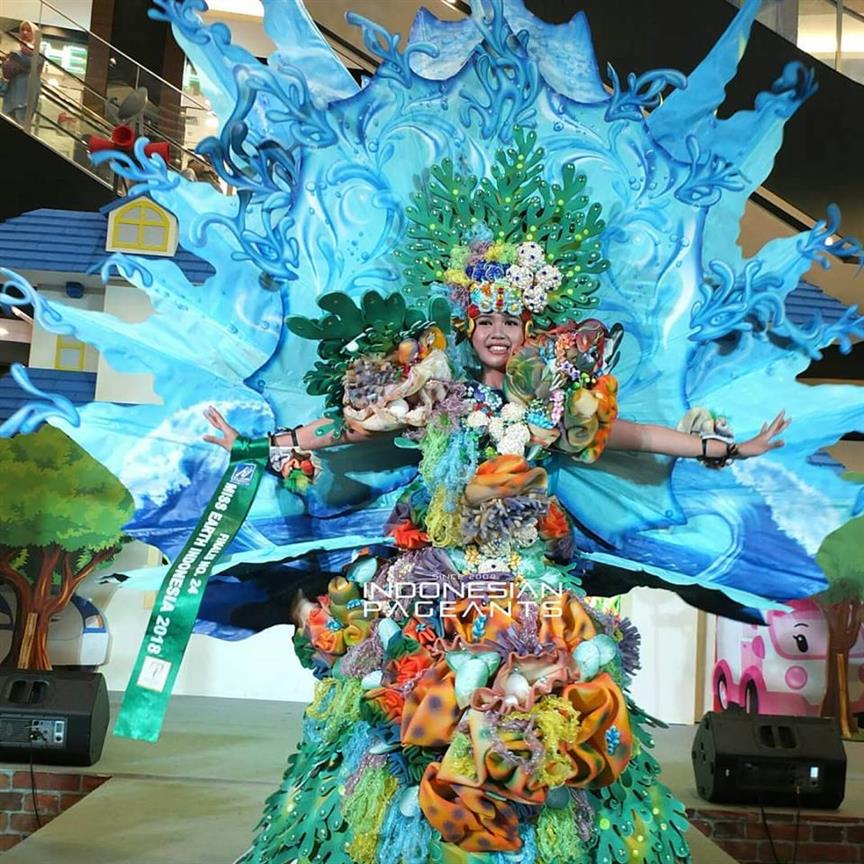Miss Earth Indonesia 2018 Top 10 National Costumes by Angelopedia