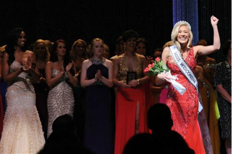 Skylar Witte crowned as Miss Wisconsin USA 2017