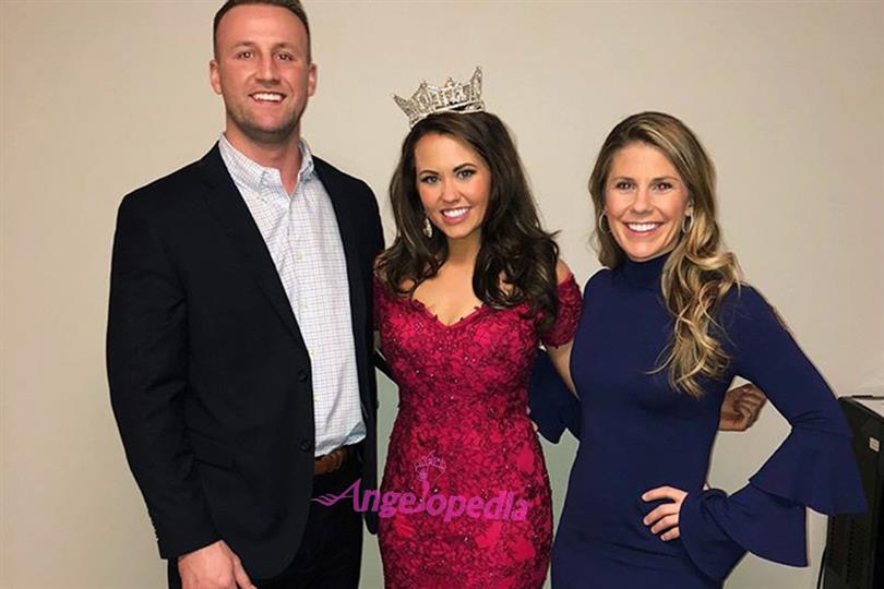Cara Mund shares Leadership message at the Annual Bismarck-Mandan Chamber Dinner!