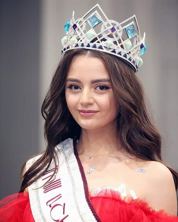 Liana Voskerchyan crowned Miss World Armenia 2019 for Miss World 2019 