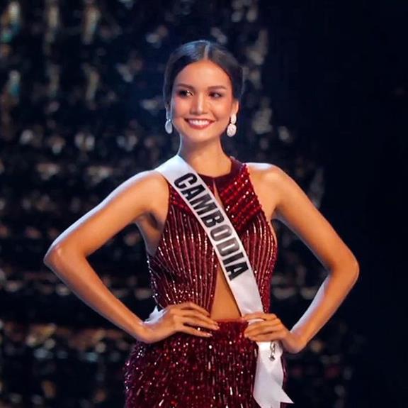 Best in Evening Gown at Miss Universe 2018 Preliminary Competition