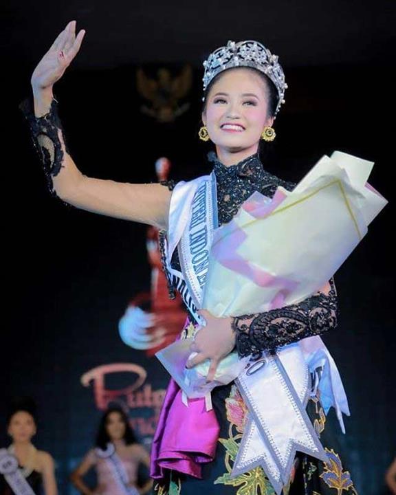 Shalsabila Lestari Putri Suteja crowned Puteri Indonesia NTB 2020