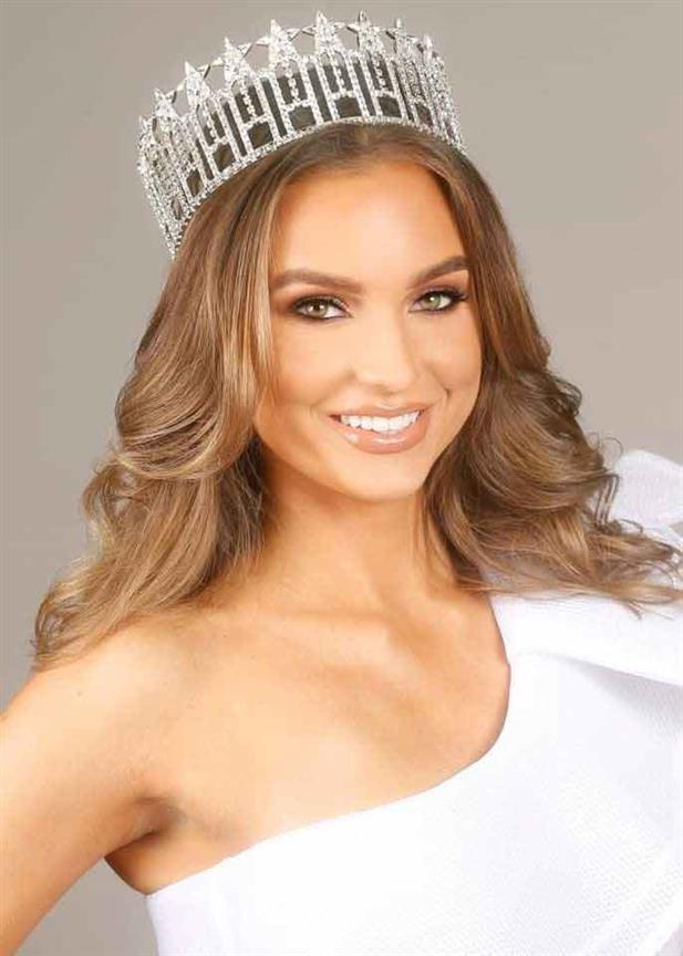 Meet Olivia Pura Miss Illinois USA 2020 for Miss USA 2020